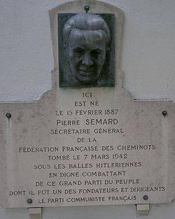 Bragny-sur-Saône - stèle de Pierre Semard