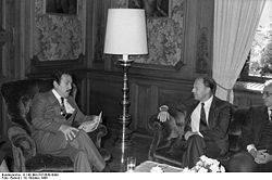 Bundesarchiv B 145 Bild-F073643-0009, Bonn, Warnke mit Präsident von Guatemala.jpg