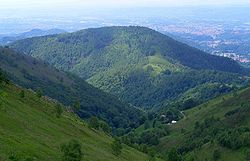 Le mont Casto vu du col de Sessera
