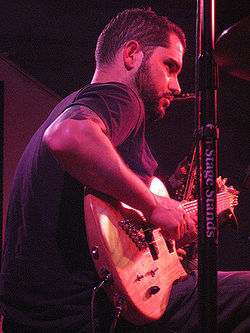 Charlie Hunter en concert en 2006, Portland (Maine)