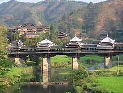 Le pont de Chéng Yáng, emblématique de l'ethnie Dong