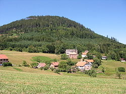 Le Climont, hameau et sommet