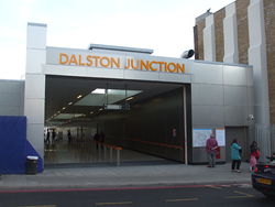 Dalston Junction stn north entrance April2010.JPG