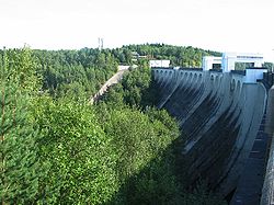 Le mur du barrage