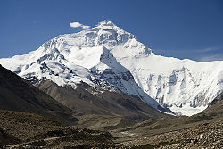 La face Nord de l'Everest vue en direction du camp de base tibétain.