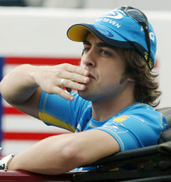 Fernando Alonso en avril 2005