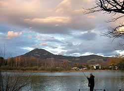 Le Gaisberg vu depuis l'étang de Leopoldskron