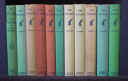Tranches des réimpressions de la deuxième édition américaine de Bilbo le Hobbit par Houghton Mifflin