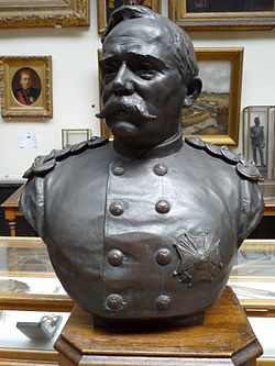Buste d'Henri-Alexis Brialmont au musée royal de l'armée et de l'histoire militaire