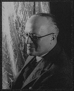 Sir Hugh Walpole, photographié par Carl van Vechten, 1934