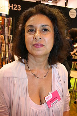 Isabelle Hoarau au Salon du livre de Paris le 18 mars 2011.