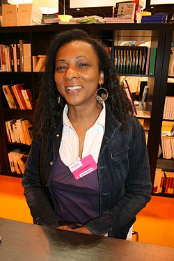 Jeanne Romana au Salon du livre de Paris le 18 mars 2011.