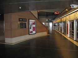 Jielbeaumadier metro jean jaures 2 vda 2010.jpg