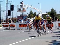 Katie Mactier breakaway 2006 Bay Cycling Classic.jpg