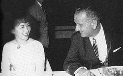 Madame Nhu et le vice-président des États-Unis, Lyndon B. Johnson, en mai 1961.