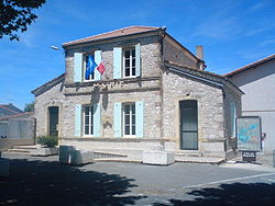 Mairie de Roquefort.JPG