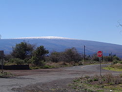 Vue du Mauna Loa enneigé.