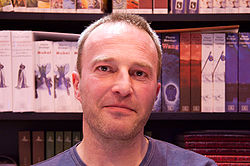 Michel Robert au Salon du livre de Paris en mars 2009