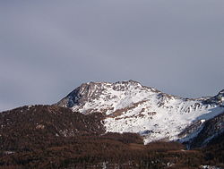 Le monte Albergian vu du Gran Puy, frazione de Pragela.