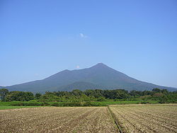 Le mont Tsukuba vu de Chikusei