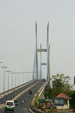 My Thuan Bridge 2.jpg