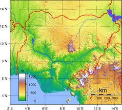 Carte topographique du Nigeria montrant le plateau de Jos dans le centre du pays.