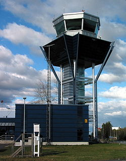 Tour de contrôle de l'aéroport d'Oulu