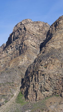 Vue de la face sud de la cime principale.