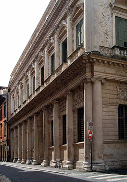 Le Palais Barbaran da Porto, Vicence.
