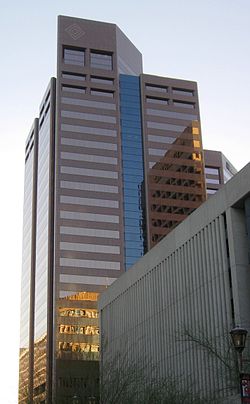 Phoenix DownTown Ernst and Young.jpg