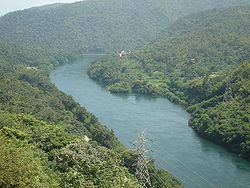 Ping river near Bhumibol dam.jpg