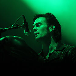 Queen of the Stone Edge-Dean Fertita-IMG 6596.jpg