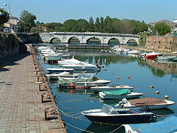 Rimini pont tibere.JPG