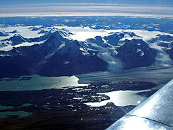 Vue aérienne du glacier Upsala.
