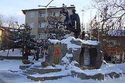 Monument d'Atatürk dans la province de Kars