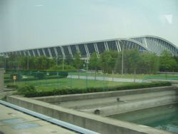 Shanghai Pudong International Airport 1.jpg
