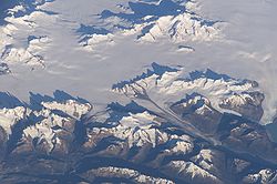 Vue satellite partielle du champ de glace Sud de Patagonie avec le Lautaro en haut et le Fitz Roy en bas à gauche.