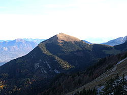 Vue de la pointe de Sur Cou avec en arrière plan le Môle.