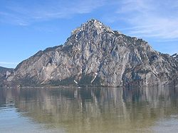 Vue du Traunstein et du lac de Traun.