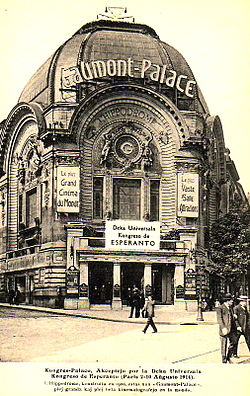 Le Gaumont Palace, en 1914, durant le 10e congrès mondial d'espéranto.