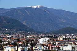 Vue du Gerlitzen avec Villach à ses pieds.