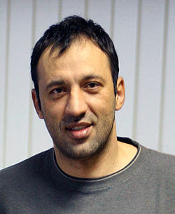 Vlade Divac Portrait.jpg