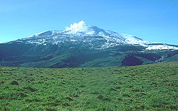 Vue du Nevado del Ruiz en 1985.