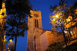 La tour de l'église Saint-Julien (XVe siècle).
