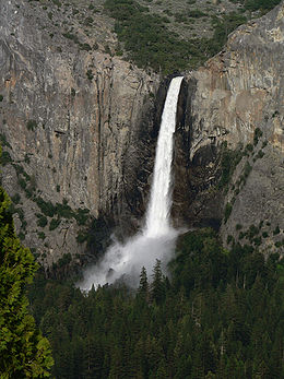 Vue générale des chutes.