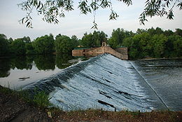 Barrage sur la Nara à Serpoukhov