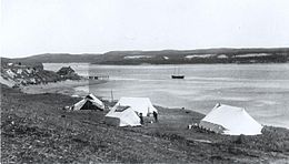 Établissement d'un campement temporaire à la Grande rivière de la Baleine, Révillon Frères, 1922