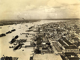 Rive est de la Hûghlî à Kolkata en 1945