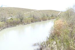 Jordan River (Utah) in Midvale.JPG