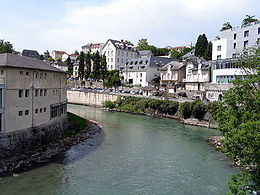 Le gave de Pau à Lourdes.